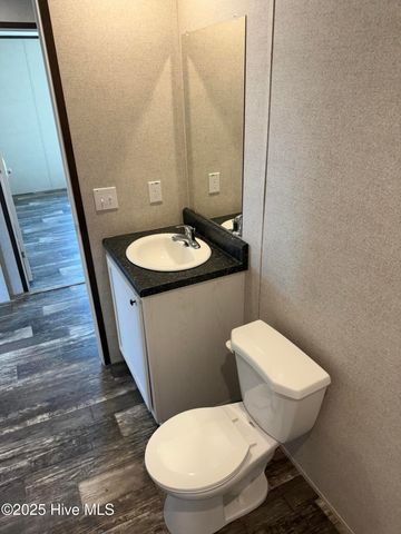 2227 Twisted Hickory Road, Elizabethtown, NC 28337