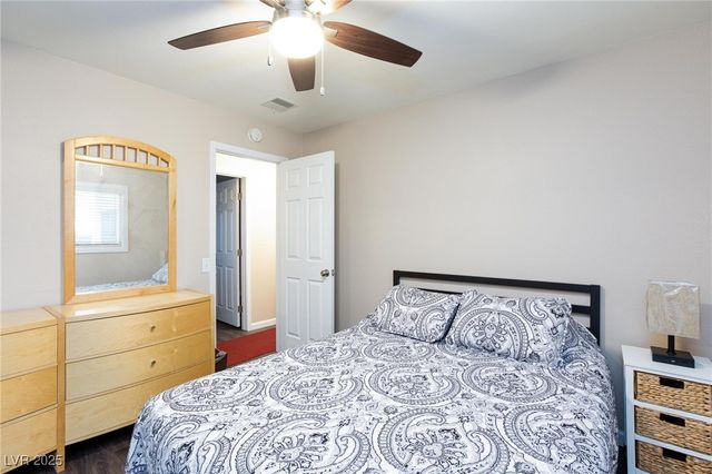 5077 Ridge Drive, Las Vegas, NV 89103