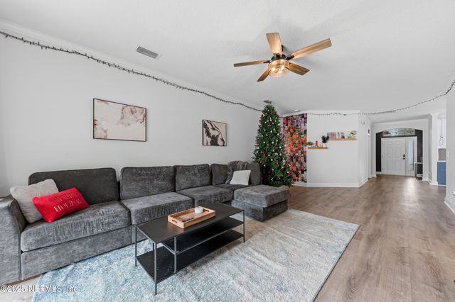 12245 DIAMOND SPRINGS Drive, Jacksonville, FL 32246