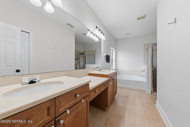 12245 DIAMOND SPRINGS Drive, Jacksonville, FL 32246