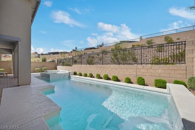 88 Reverie Heights Avenue, Henderson, NV 89011