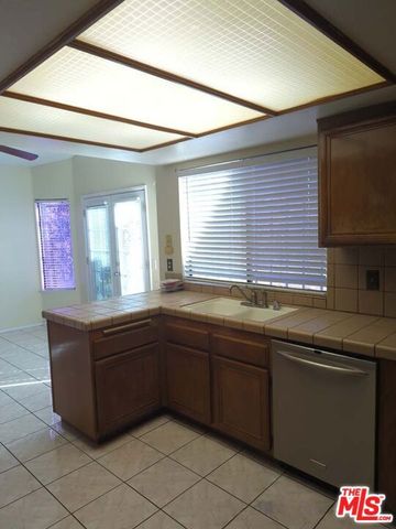 37058 Waterman Avenue, Palmdale, CA 93550