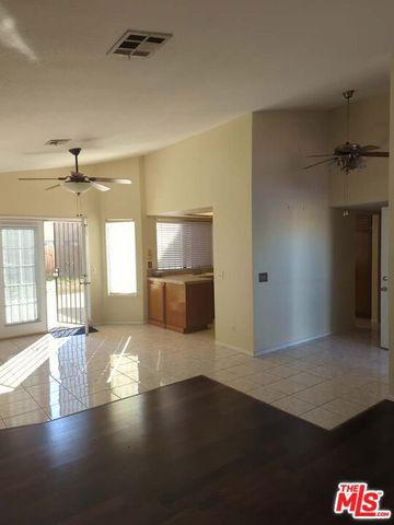 37058 Waterman Avenue, Palmdale, CA 93550
