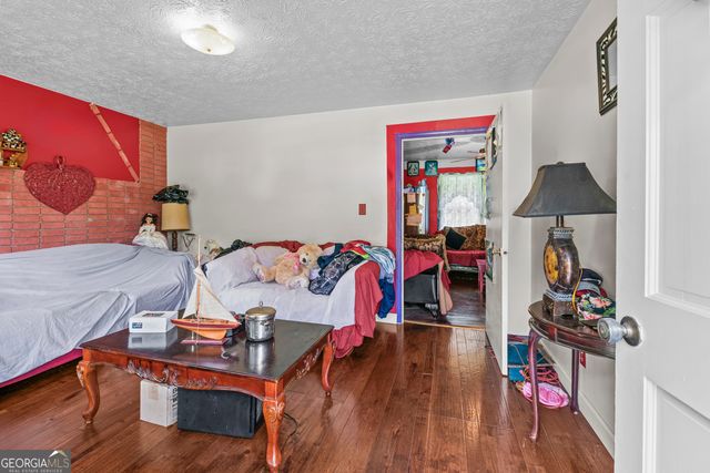564 Peters Street, Statham, GA 30666