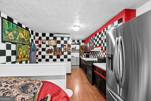 564 Peters Street, Statham, GA 30666
