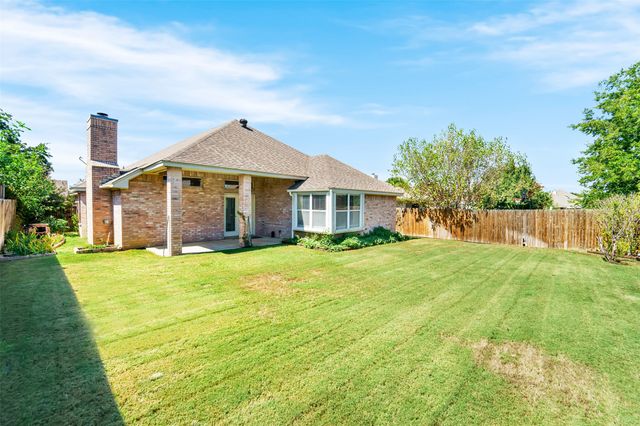 6707 Classen Trail, Arlington, TX 76002
