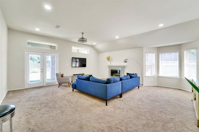 6707 Classen Trail, Arlington, TX 76002