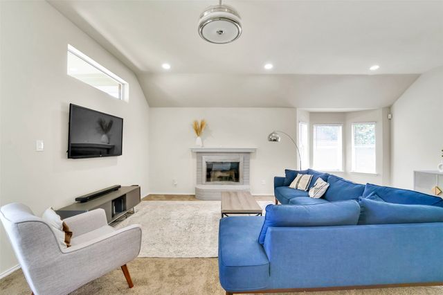6707 Classen Trail, Arlington, TX 76002