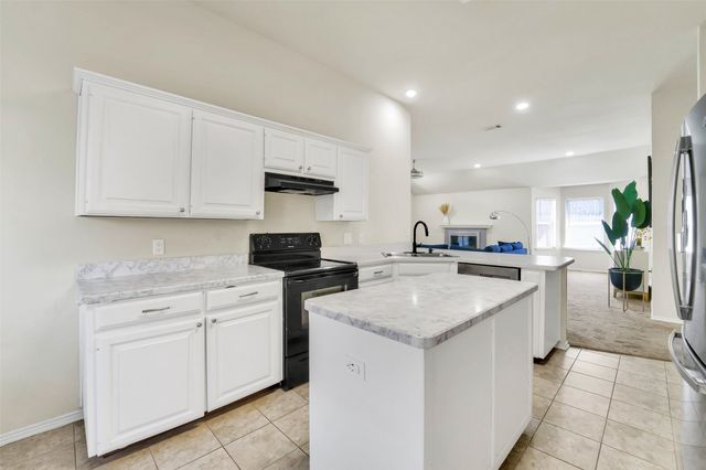 6707 Classen Trail, Arlington, TX 76002