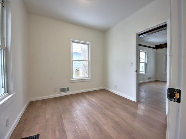 421 Kenwood Street, La Porte, IN 46350