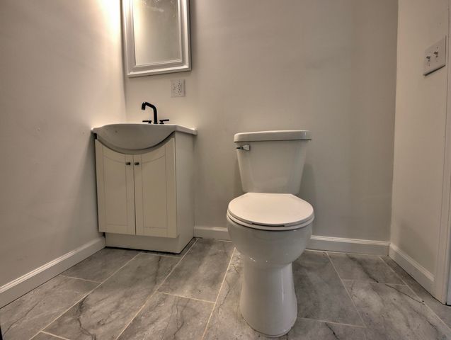 421 Kenwood Street, La Porte, IN 46350