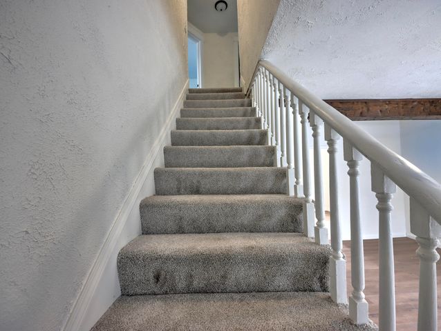 421 Kenwood Street, La Porte, IN 46350