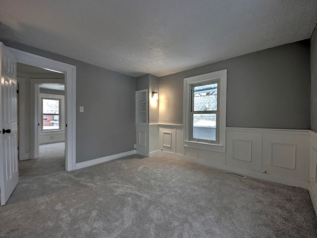 421 Kenwood Street, La Porte, IN 46350