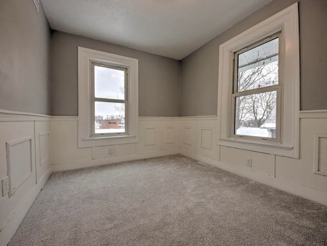 421 Kenwood Street, La Porte, IN 46350