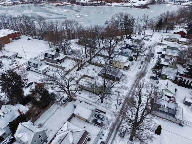 421 Kenwood Street, La Porte, IN 46350