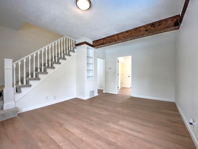 421 Kenwood Street, La Porte, IN 46350