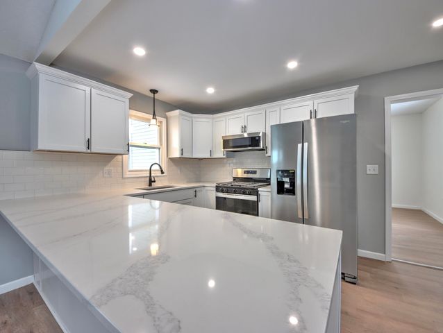 421 Kenwood Street, La Porte, IN 46350