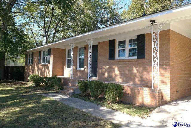 101 Sumter St, Manning, SC 29102