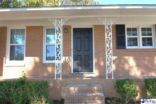 101 Sumter St, Manning, SC 29102