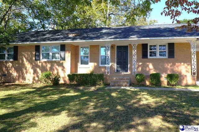 101 Sumter St, Manning, SC 29102