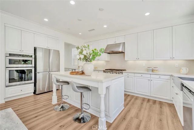 104 Beechmont, Irvine, CA 92620