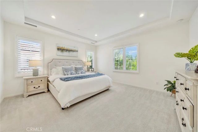 104 Beechmont, Irvine, CA 92620