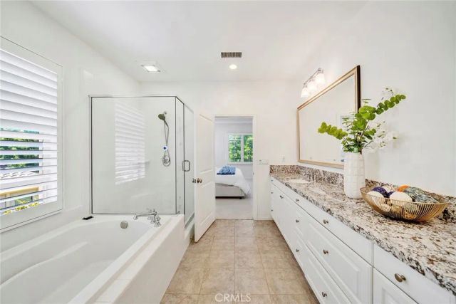 104 Beechmont, Irvine, CA 92620