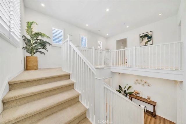 104 Beechmont, Irvine, CA 92620