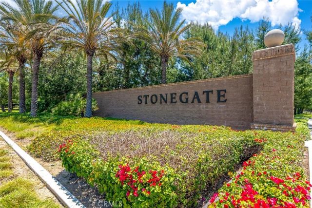 104 Beechmont, Irvine, CA 92620