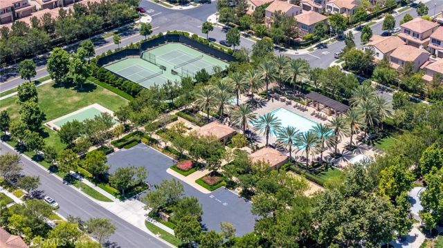 104 Beechmont, Irvine, CA 92620