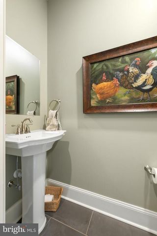 1484 W STRASBURG RD, West Chester, PA 19382