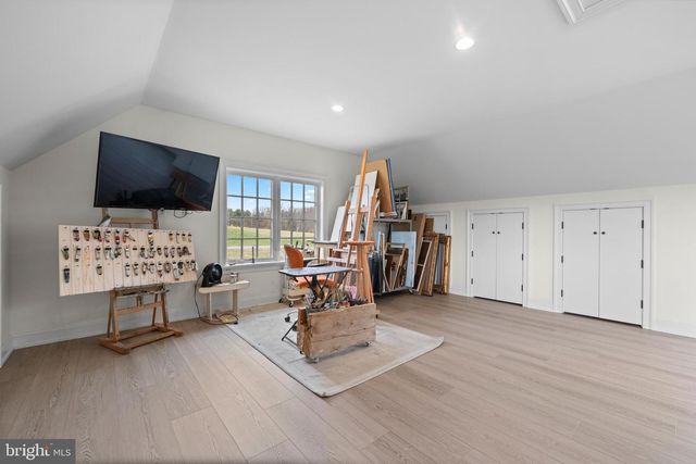 1484 W STRASBURG RD, West Chester, PA 19382