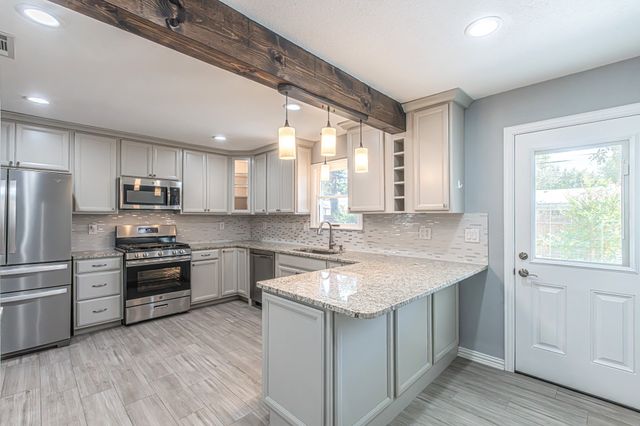5713 Tracyne Drive, Westworth Village, TX 76114