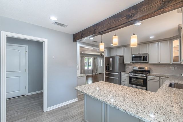 5713 Tracyne Drive, Westworth Village, TX 76114