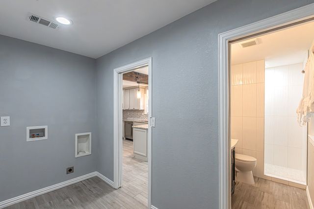 5713 Tracyne Drive, Westworth Village, TX 76114