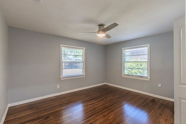 5713 Tracyne Drive, Westworth Village, TX 76114