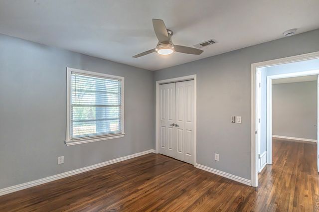 5713 Tracyne Drive, Westworth Village, TX 76114
