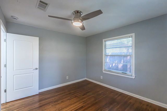 5713 Tracyne Drive, Westworth Village, TX 76114