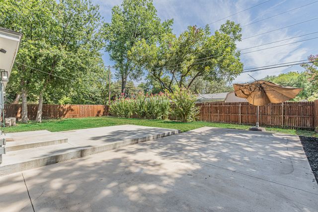 5713 Tracyne Drive, Westworth Village, TX 76114