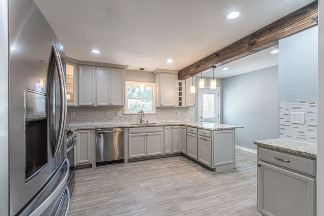 5713 Tracyne Drive, Westworth Village, TX 76114