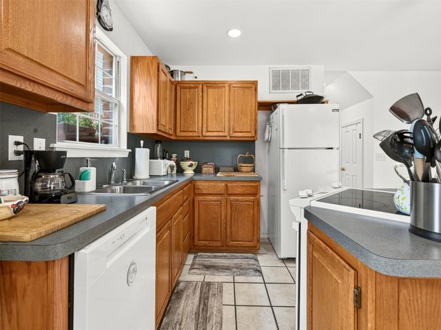 308 W K Street, Jenks, OK 74037