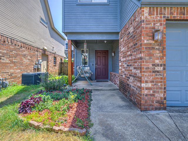 308 W K Street, Jenks, OK 74037