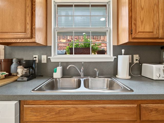 308 W K Street, Jenks, OK 74037