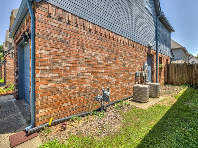 308 W K Street, Jenks, OK 74037