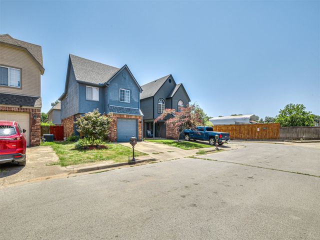 308 W K Street, Jenks, OK 74037