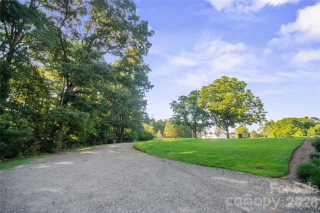 3303 Pikeview Road, Fort Mill, SC 29715