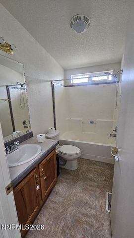 58 Venturacci Lane, Fallon, NV 89406