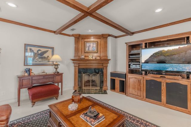 1 Willow Ridge Road, Greenville, TX 75402