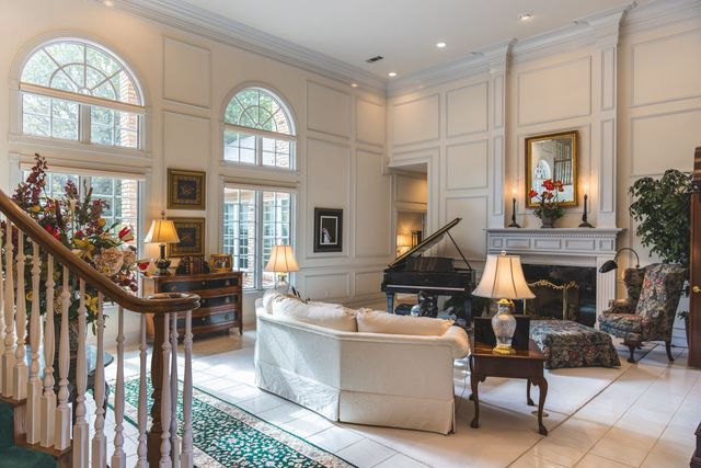 1 Willow Ridge Road, Greenville, TX 75402