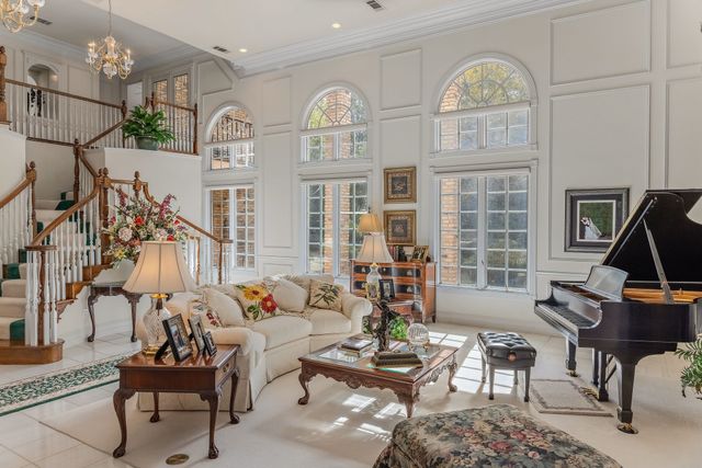 1 Willow Ridge Road, Greenville, TX 75402